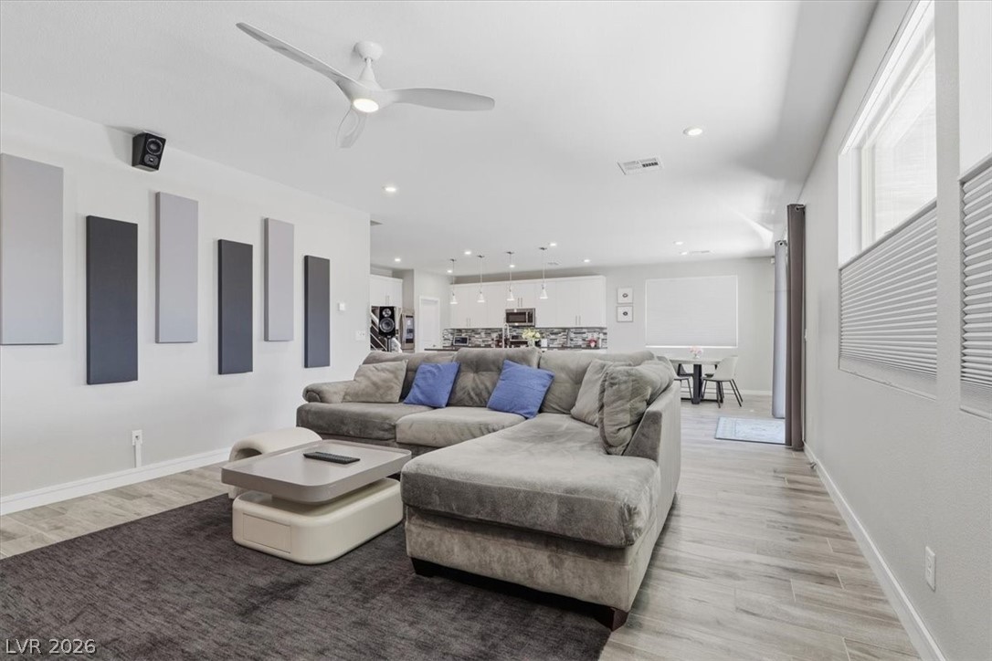 6933 Boulder View Street North Las Vegas NV 89084