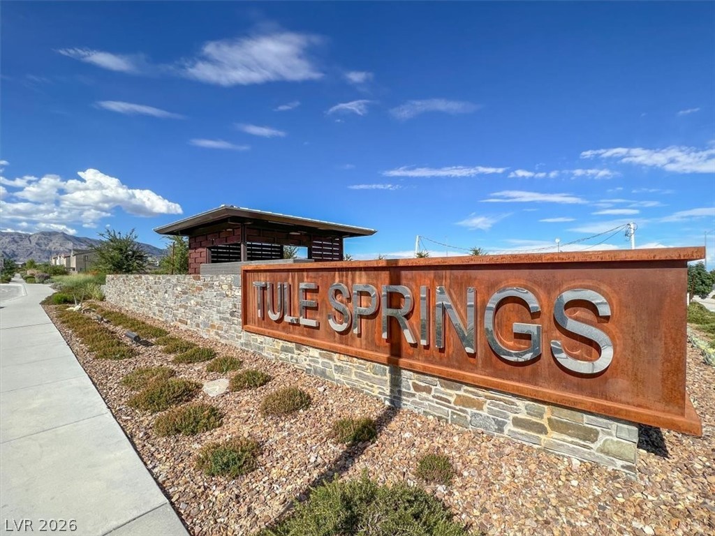 6933 Boulder View Street North Las Vegas NV 89084