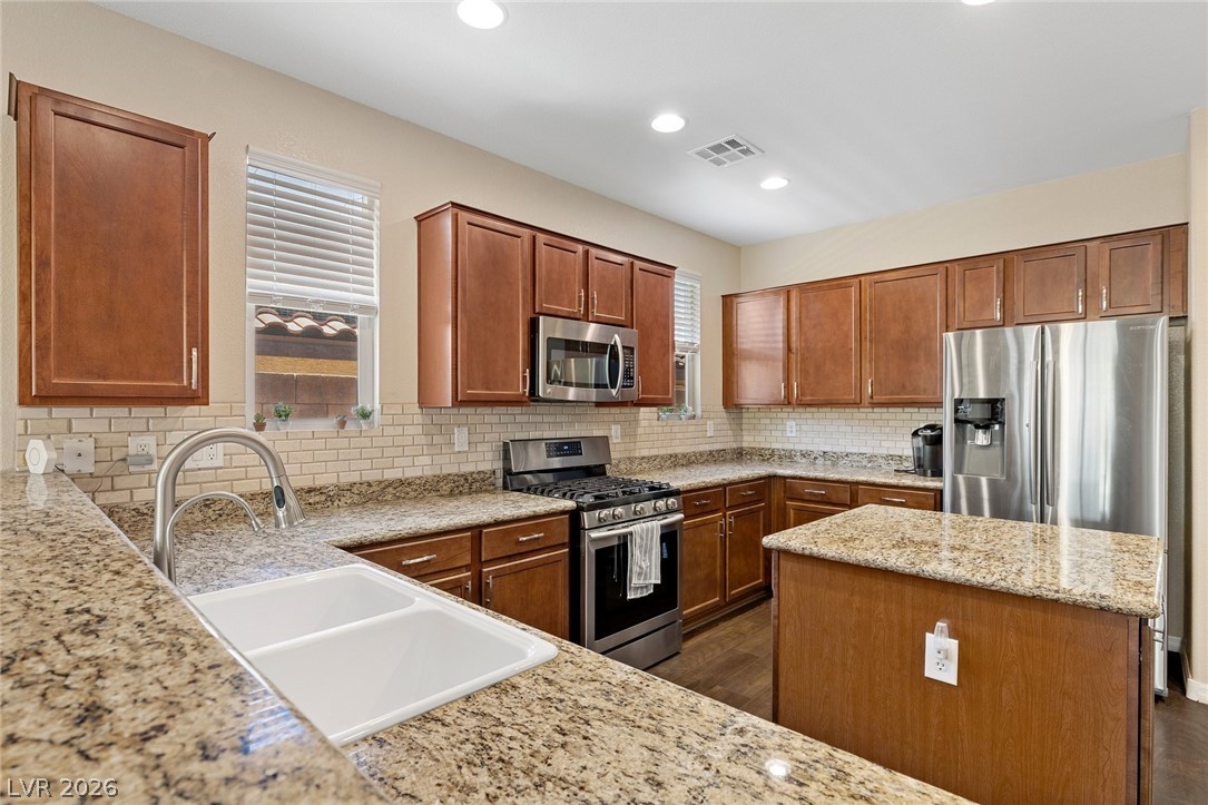 10420 Bays Mountain Avenue Las Vegas NV 89166