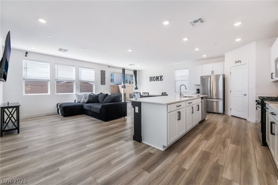 670 Tranquil Bay Court Henderson NV 89002