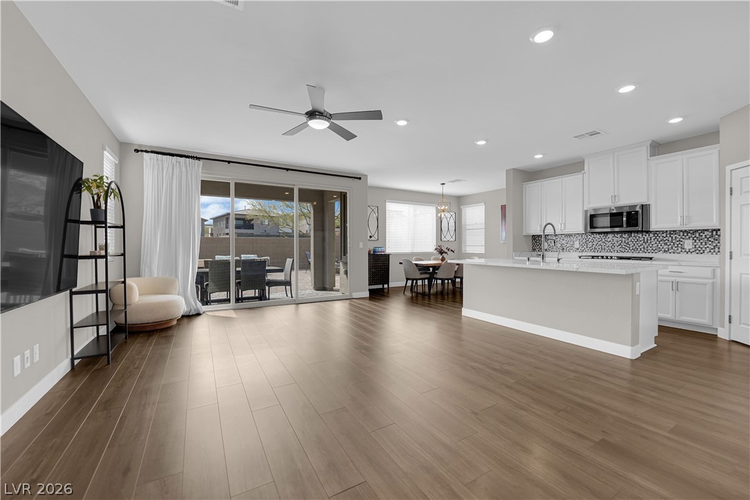 737 Foreign Reef Way Las Vegas NV 89138