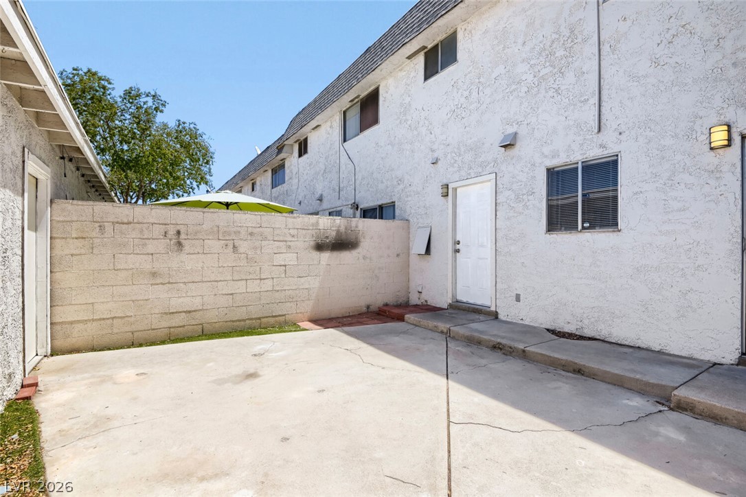 532 Greenbriar Townhouse Way Las Vegas NV 89121