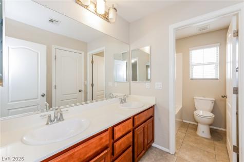 5512 Silent Springs Drive Las Vegas NV 89122