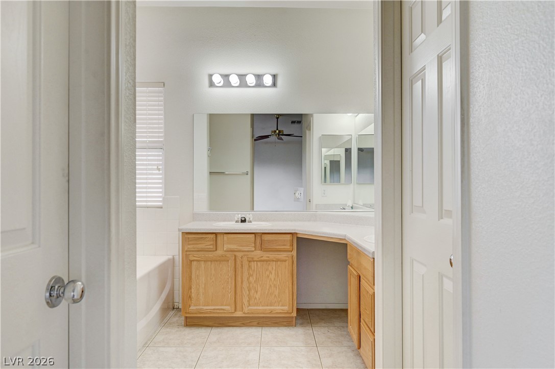 3900 Golden Glaze Street Las Vegas NV 89129