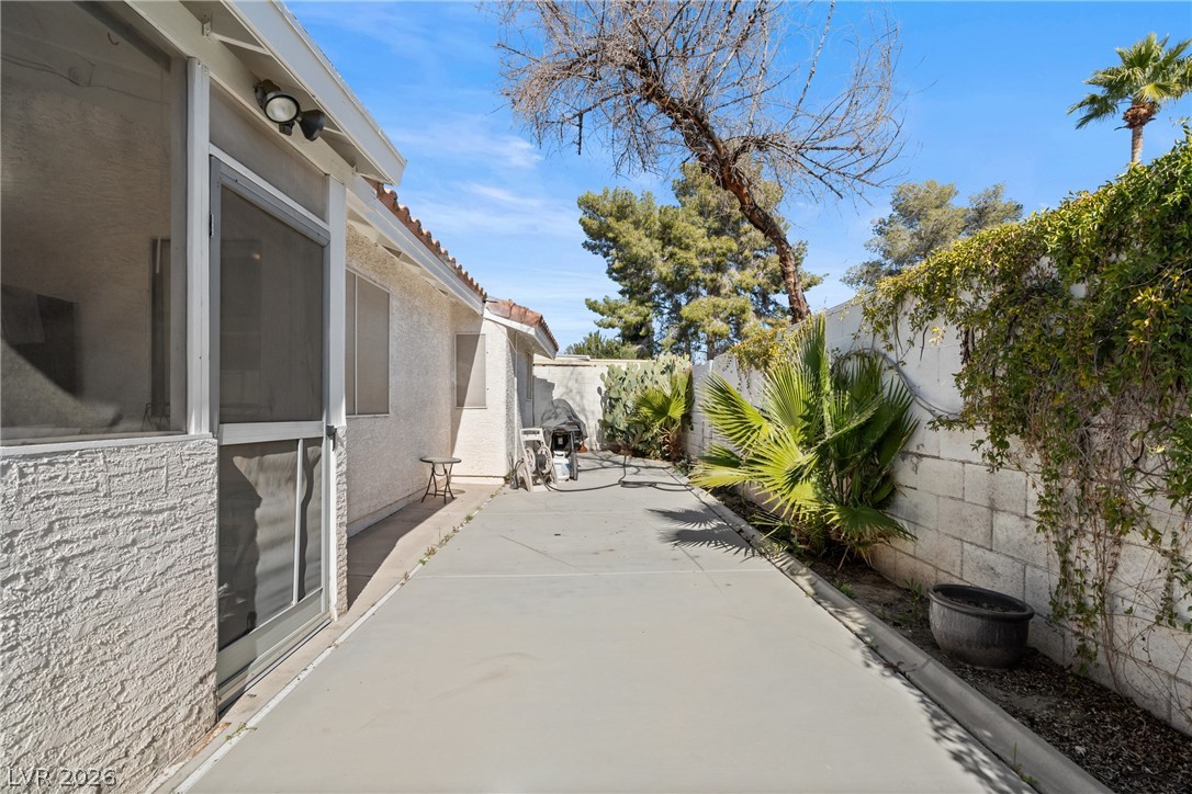 3212 Ivory Coast Drive Las Vegas NV 89117