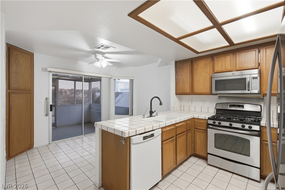 3212 Ivory Coast Drive Las Vegas NV 89117