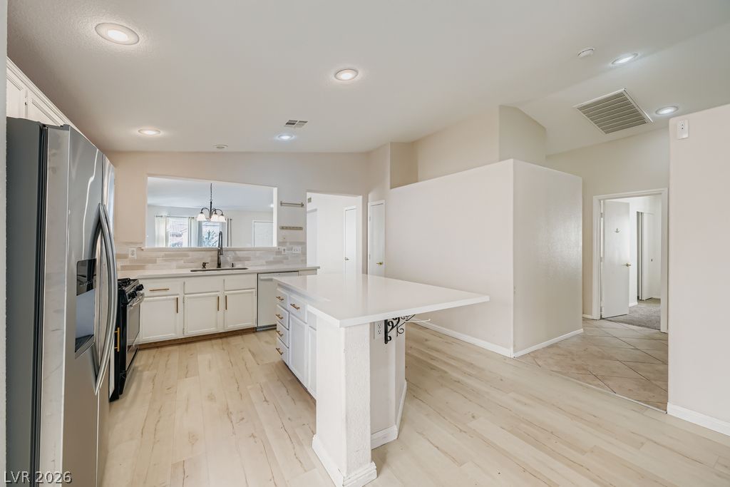 8136 Shady Glen Avenue Las Vegas NV 89131