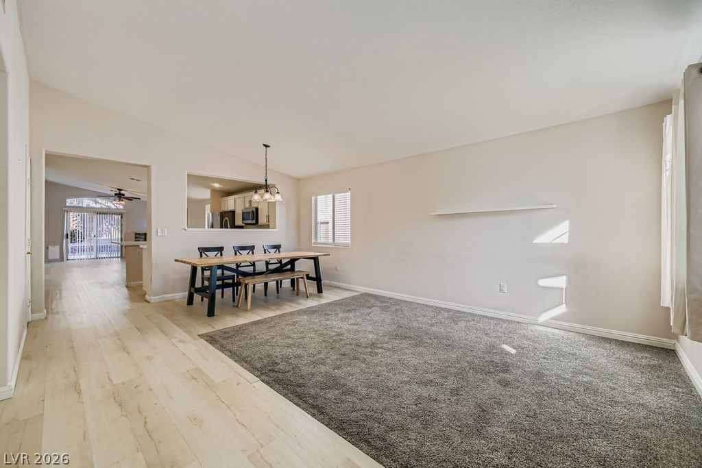 8136 Shady Glen Avenue Las Vegas NV 89131