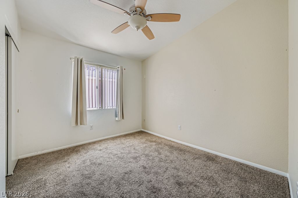 8136 Shady Glen Avenue Las Vegas NV 89131