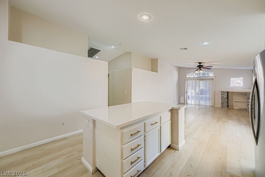 8136 Shady Glen Avenue Las Vegas NV 89131