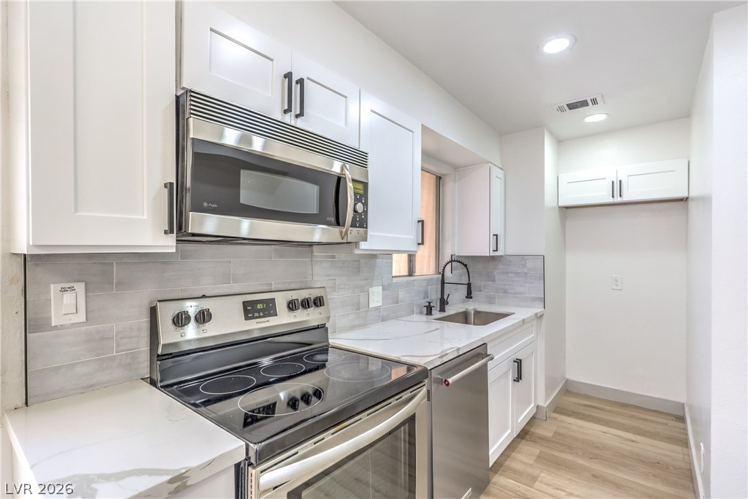 5086 Mountain Vista Street Las Vegas NV 89120