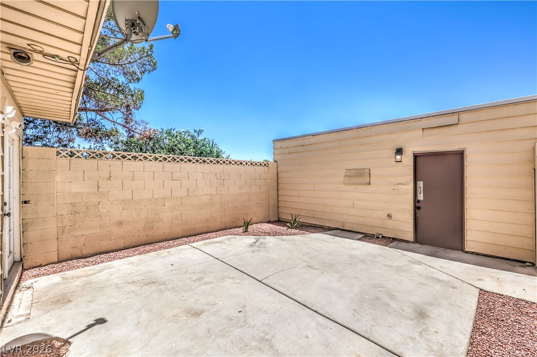 5086 Mountain Vista Street Las Vegas NV 89120