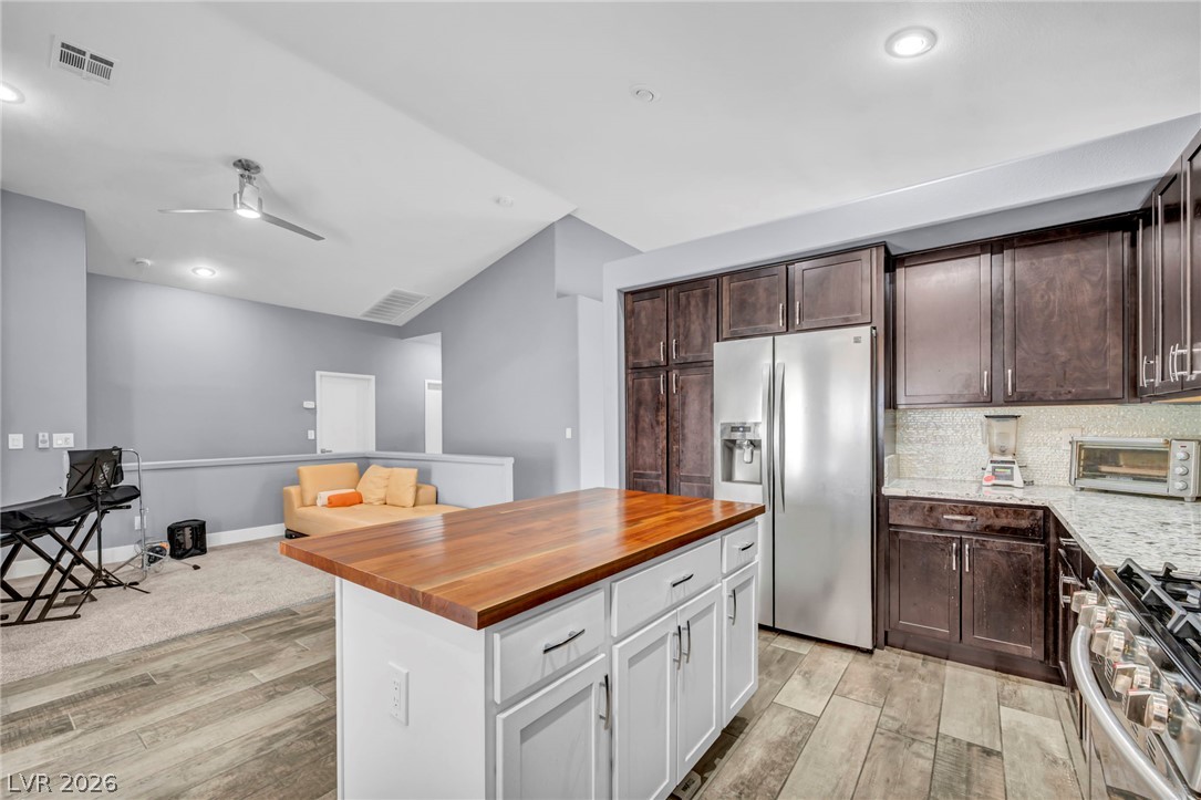 2421 Sunrise Springs Court North Las Vegas NV 89031