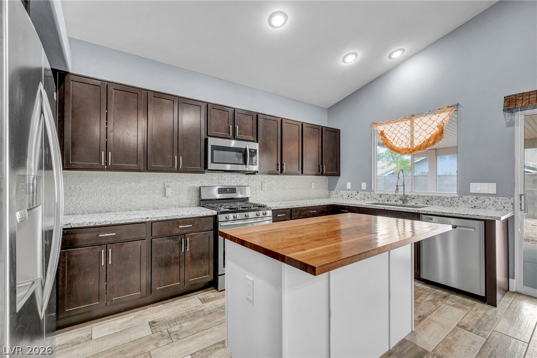 2421 Sunrise Springs Court North Las Vegas NV 89031