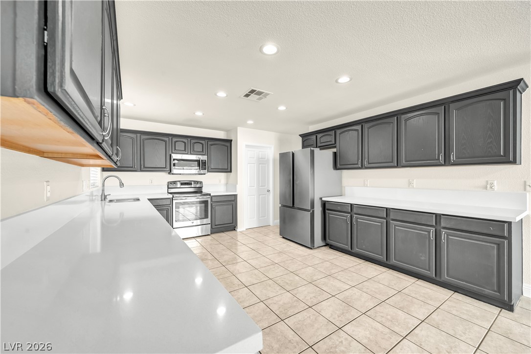 8616 Majestic Pine Avenue Las Vegas NV 89143
