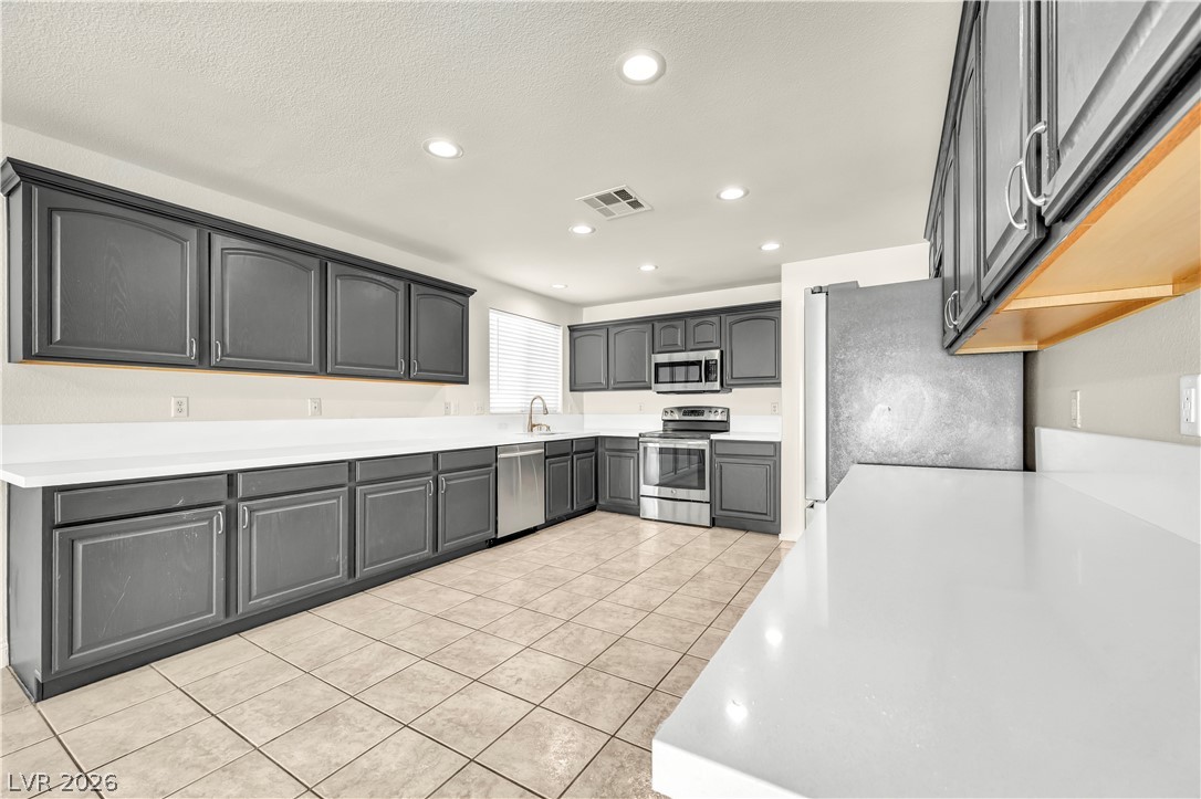 8616 Majestic Pine Avenue Las Vegas NV 89143