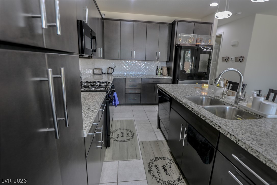 10048 Spelter Street Las Vegas NV 89183