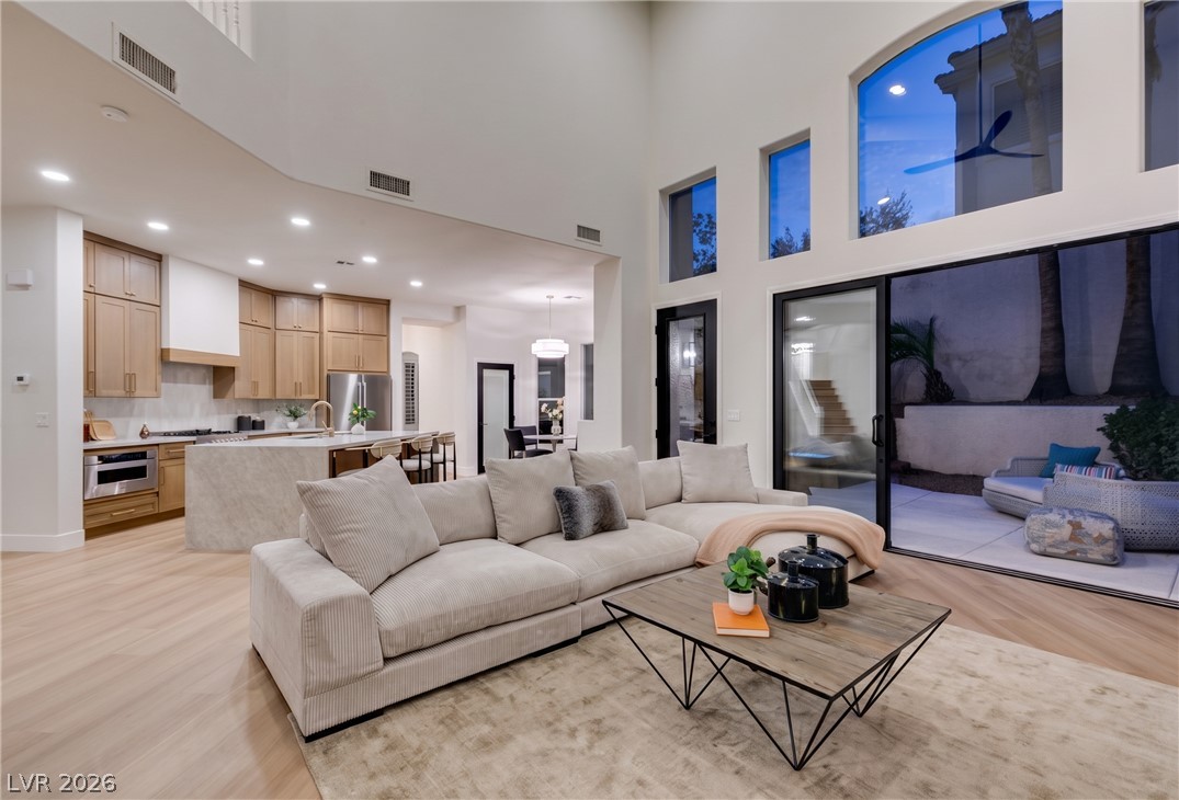 2217 Timber Rose Drive Las Vegas NV 89134