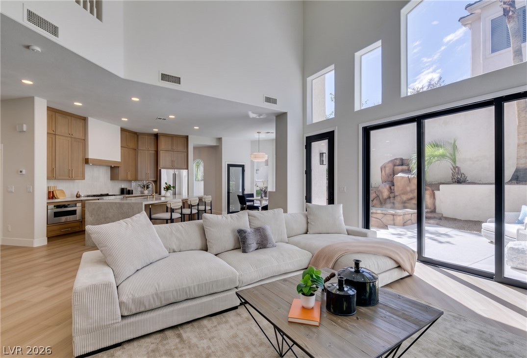 2217 Timber Rose Drive Las Vegas NV 89134