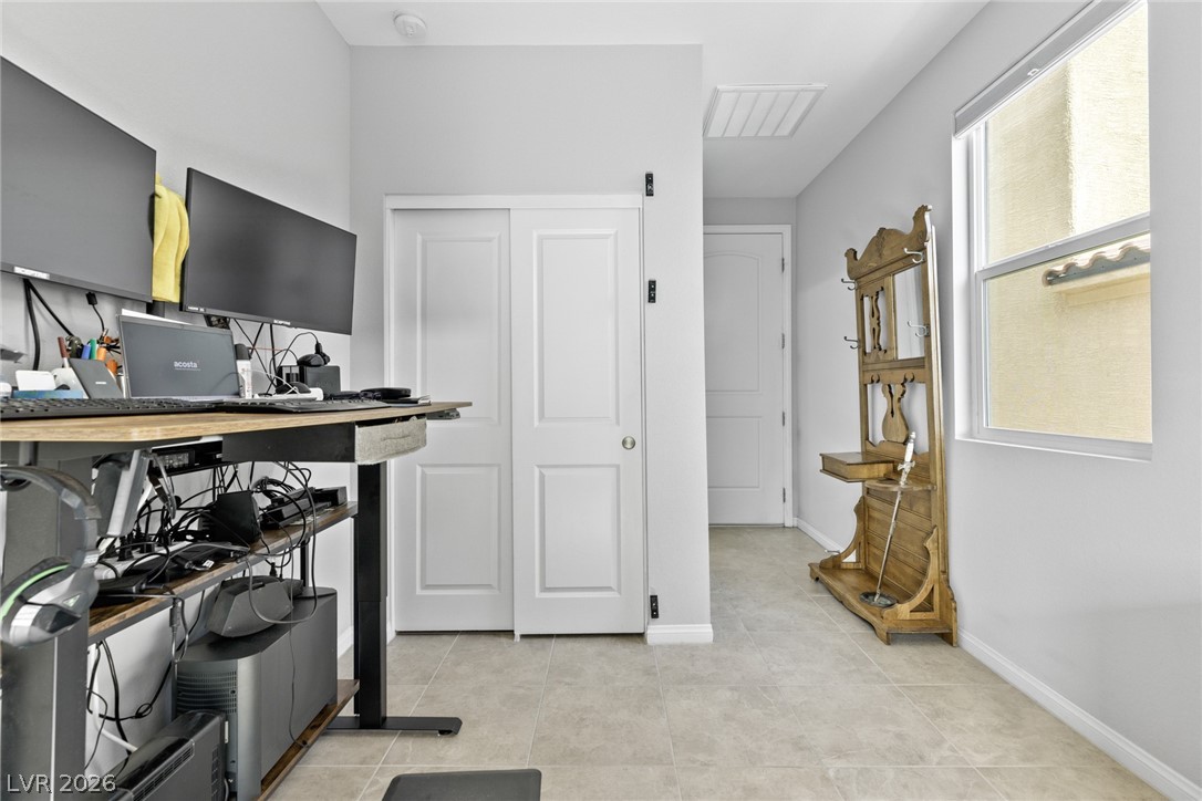 10786 Rockvale Falls Avenue Las Vegas NV 89166