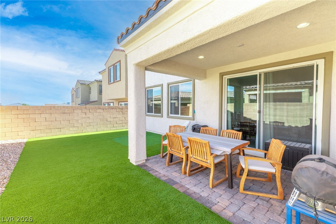 10786 Rockvale Falls Avenue Las Vegas NV 89166