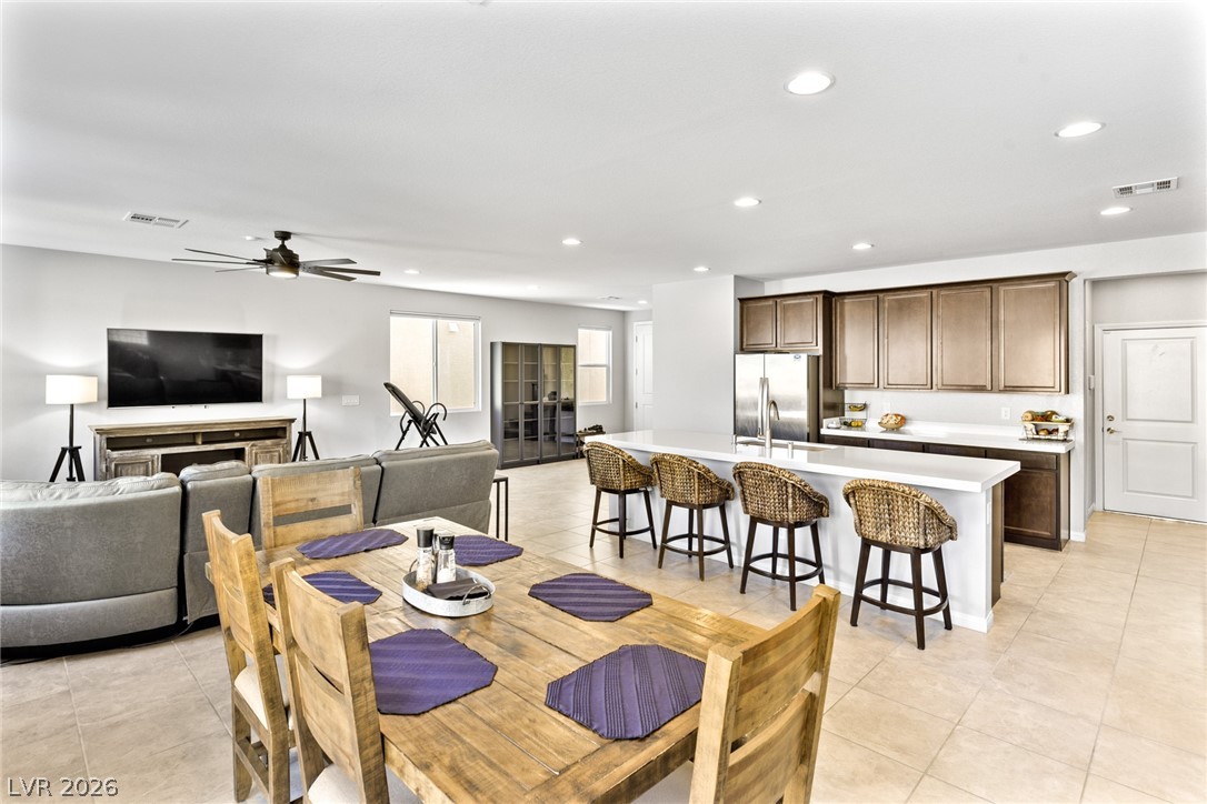 10786 Rockvale Falls Avenue Las Vegas NV 89166