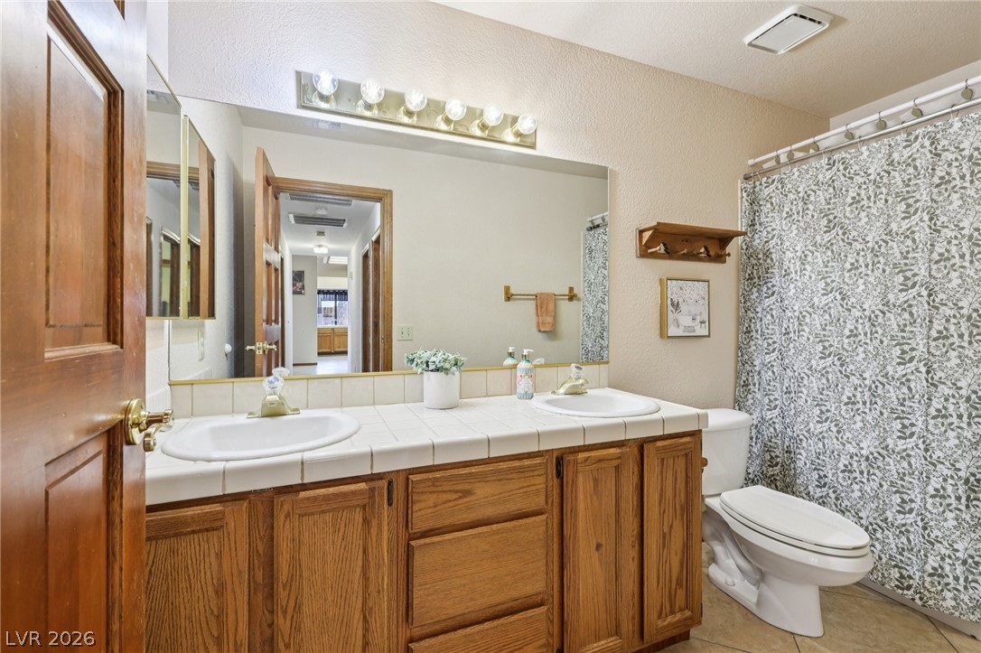 1671 Monterey Sunrise Drive Las Vegas NV 89156