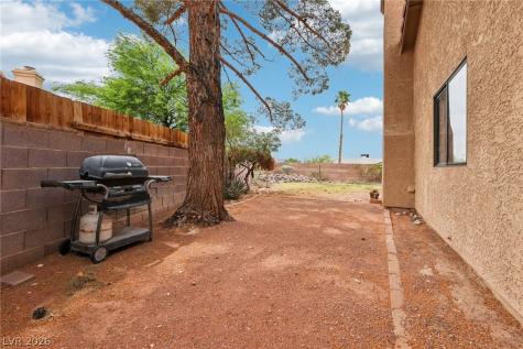 1671 Monterey Sunrise Drive Las Vegas NV 89156