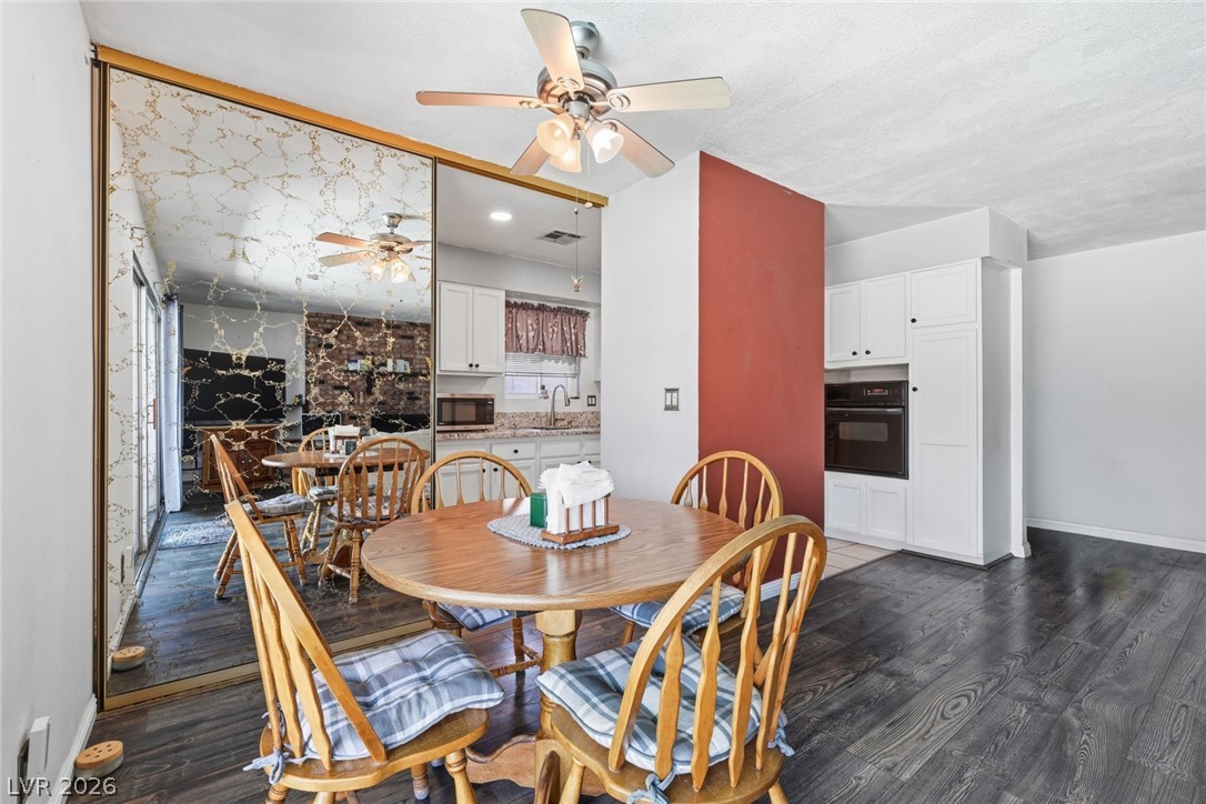 327 Arnold Street Las Vegas NV 89106