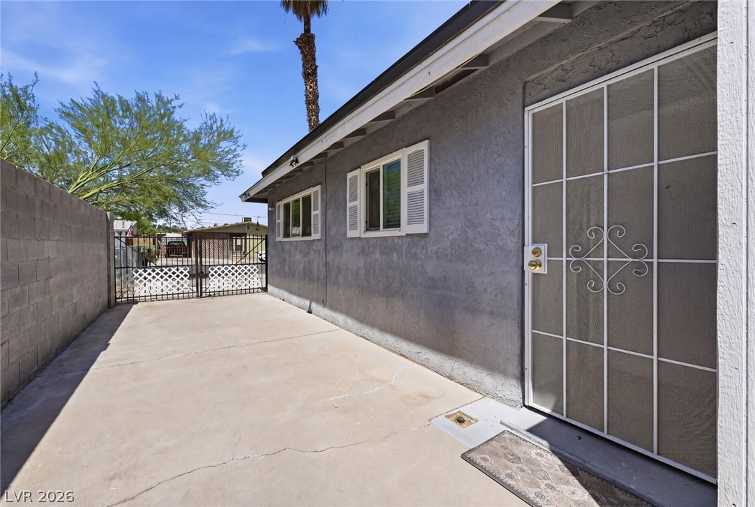 327 Arnold Street Las Vegas NV 89106