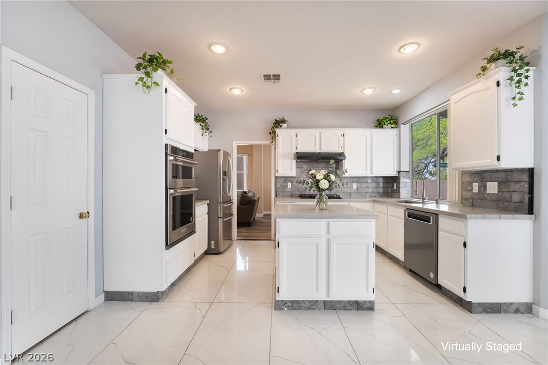 2324 Pinion Valley Drive Las Vegas NV 89134