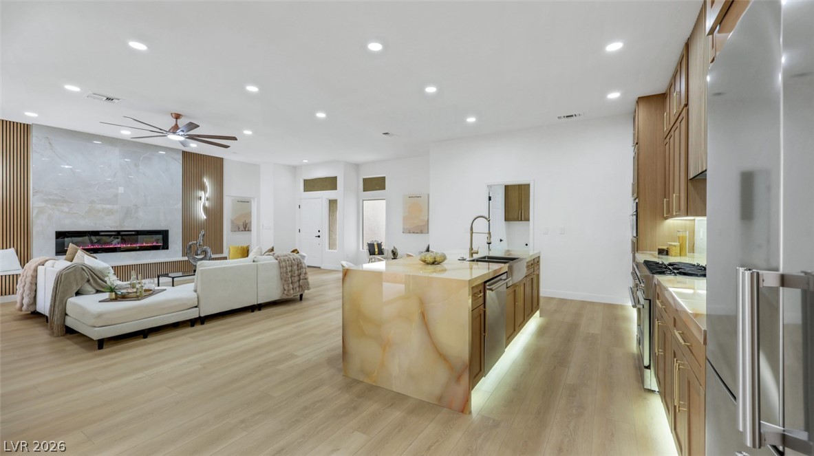 3013 Abercorn Drive Las Vegas NV 89134