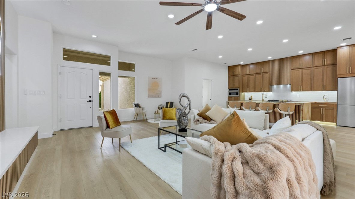3013 Abercorn Drive Las Vegas NV 89134