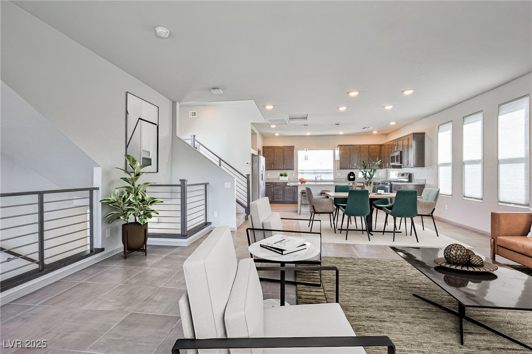 8052 Haywood Estate Avenue Las Vegas NV 89113