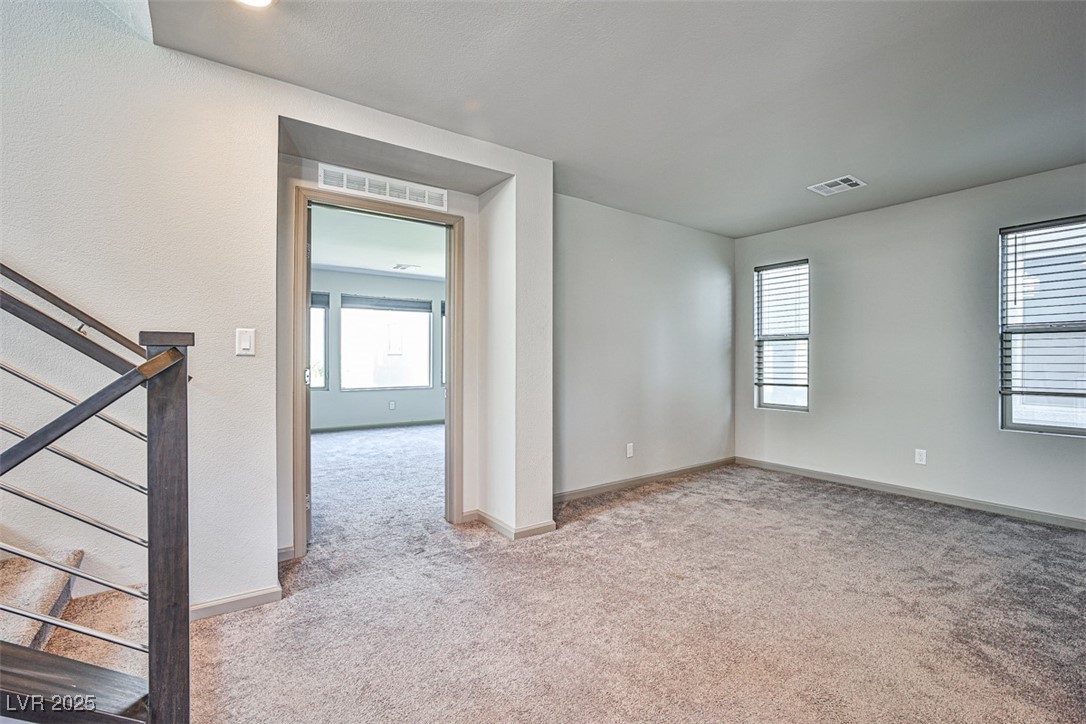 8052 Haywood Estate Avenue Las Vegas NV 89113