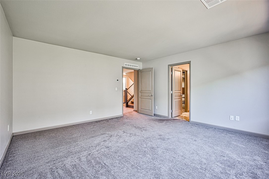 8052 Haywood Estate Avenue Las Vegas NV 89113