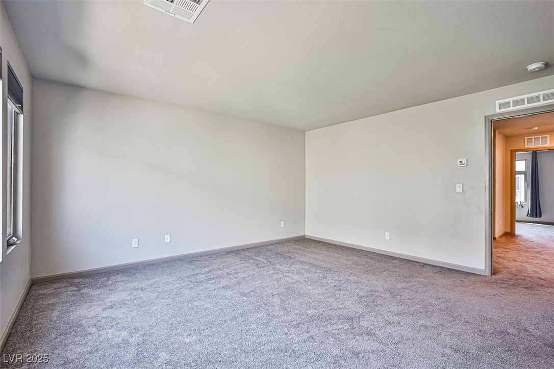 8052 Haywood Estate Avenue Las Vegas NV 89113