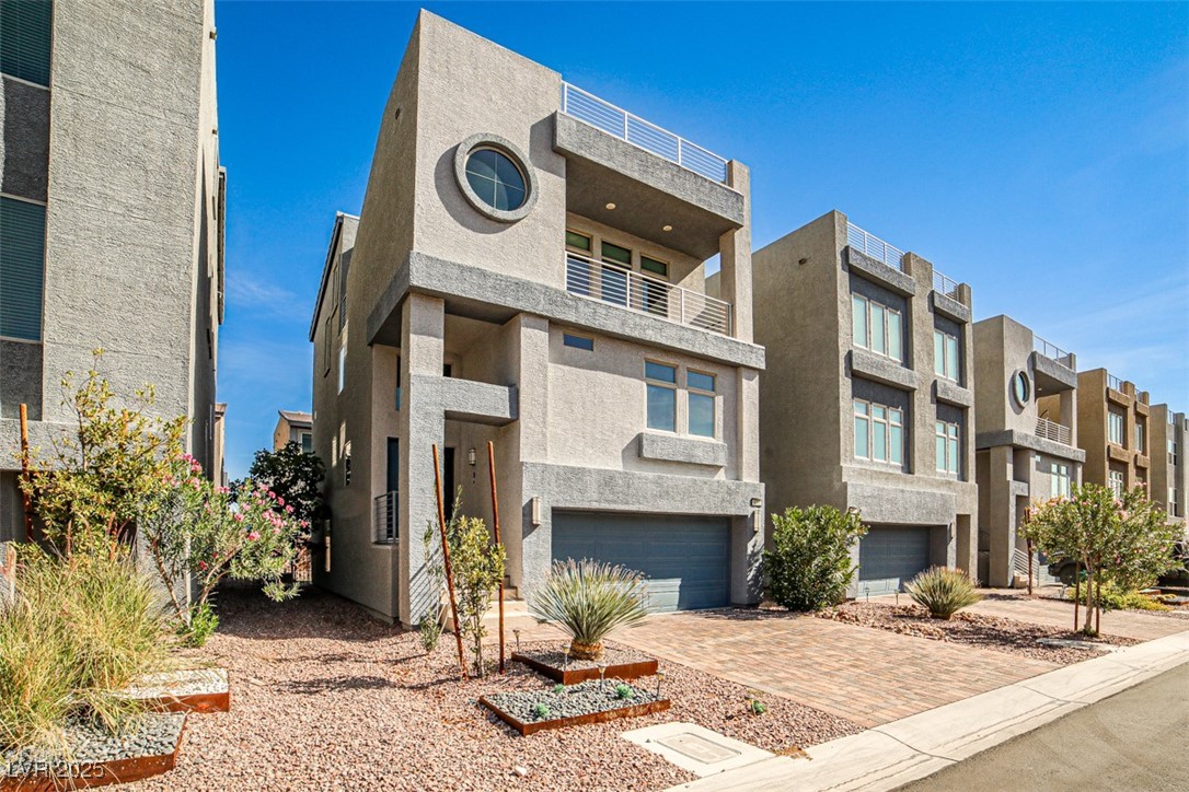 8052 Haywood Estate Avenue Las Vegas NV 89113