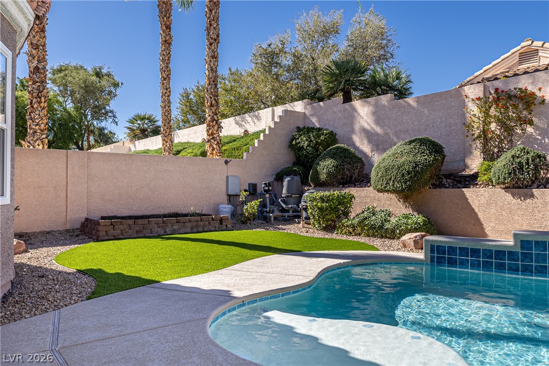 1991 Songbird Court Henderson NV 89012