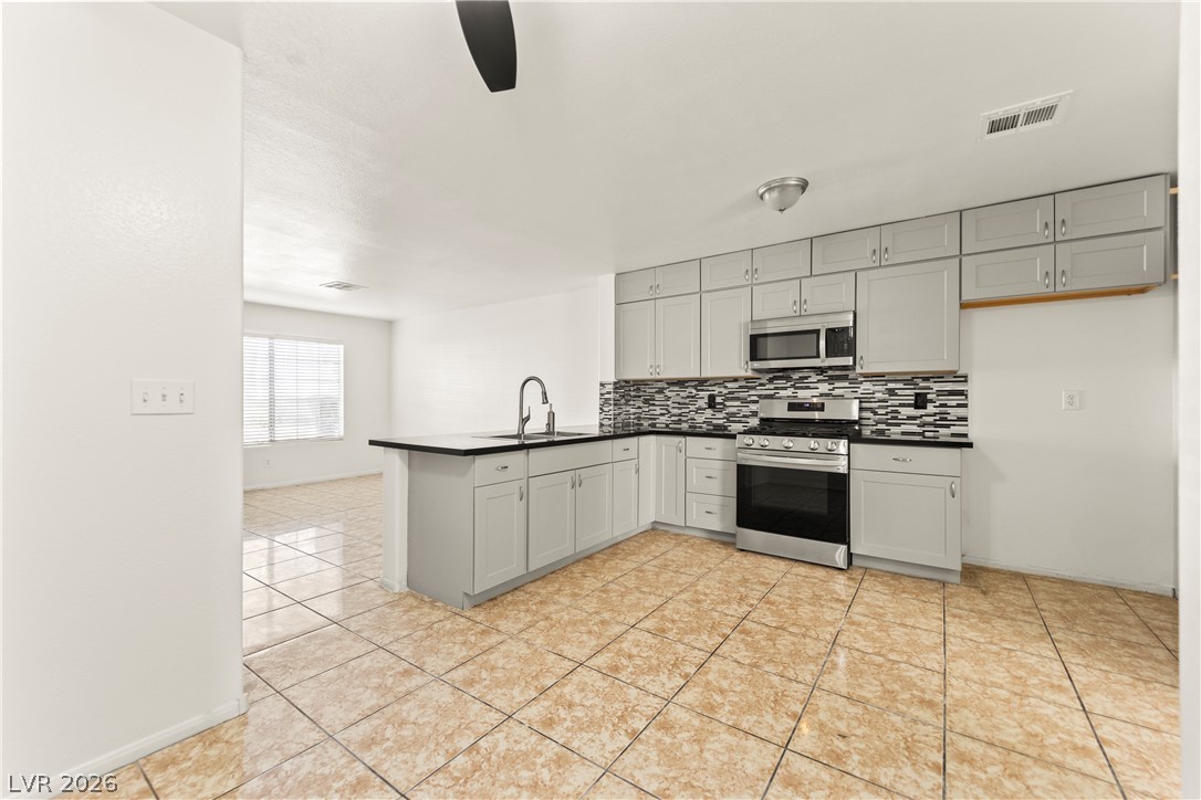 2153 Sleepy Las Vegas NV 89106
