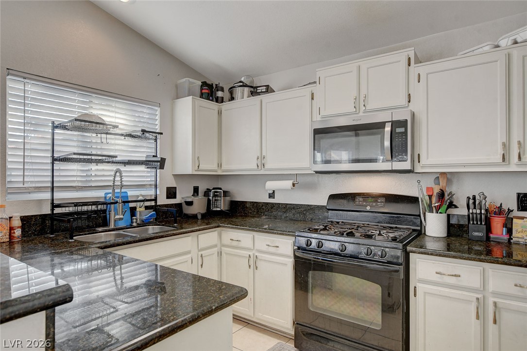 8113 North Hercules Drive Las Vegas NV 89128