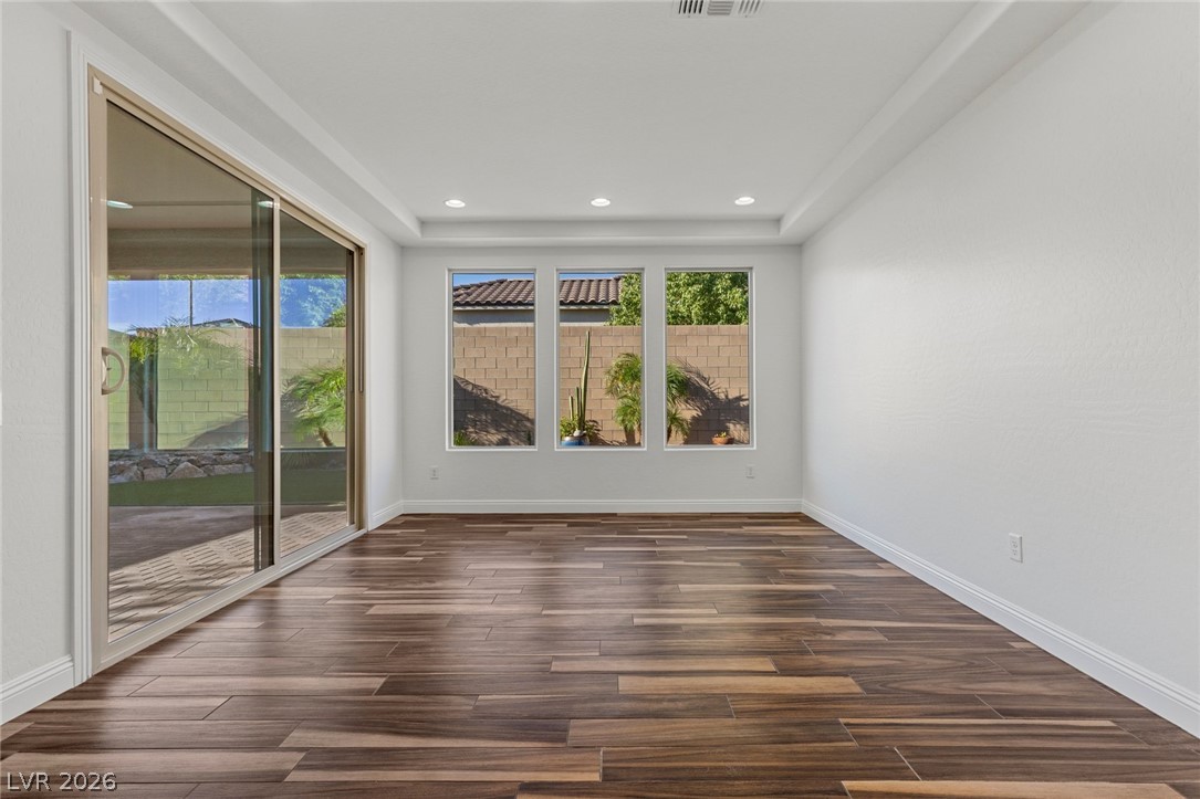 9982 Peaceful Peaks Avenue Las Vegas NV 89166