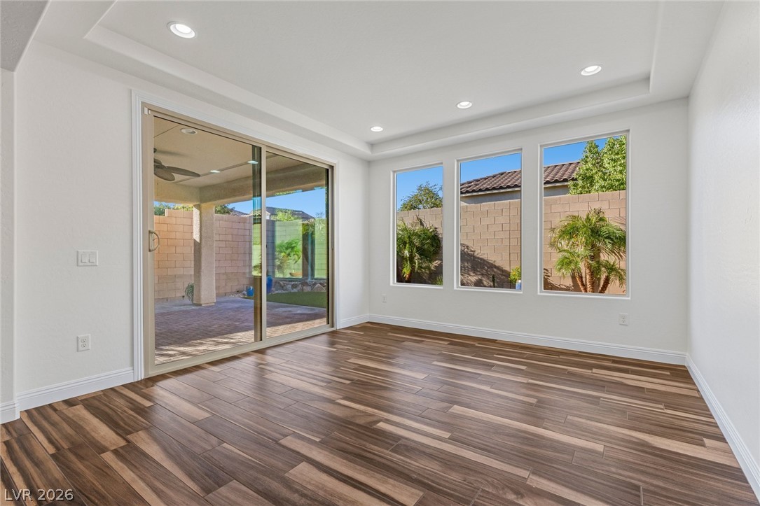 9982 Peaceful Peaks Avenue Las Vegas NV 89166