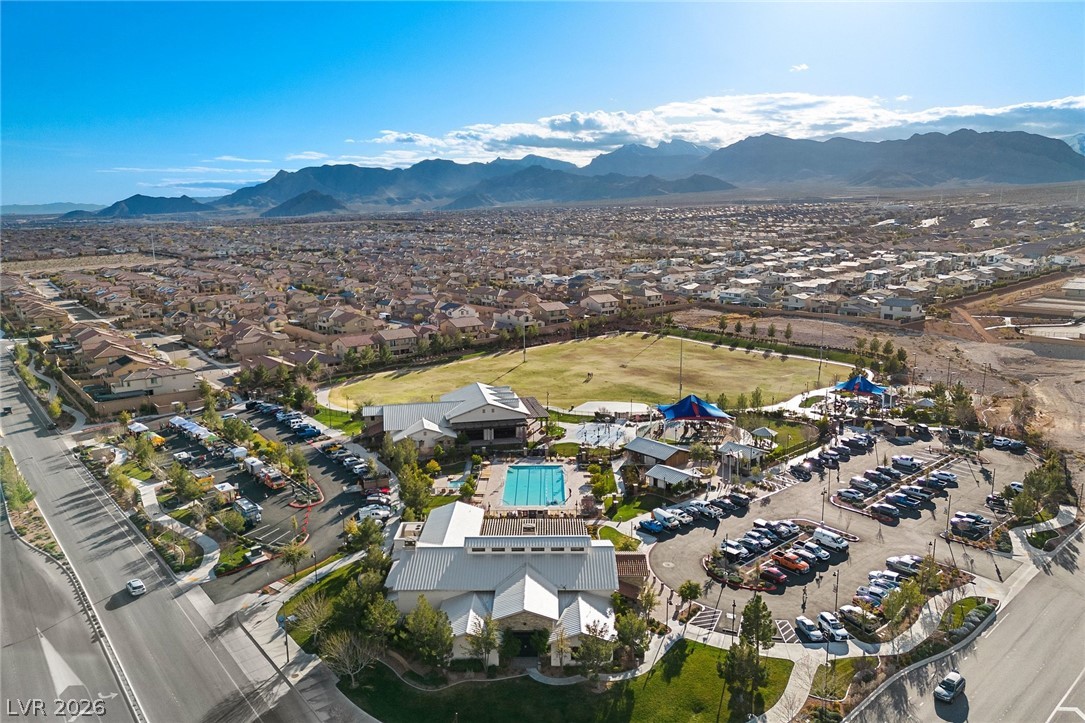 9982 Peaceful Peaks Avenue Las Vegas NV 89166
