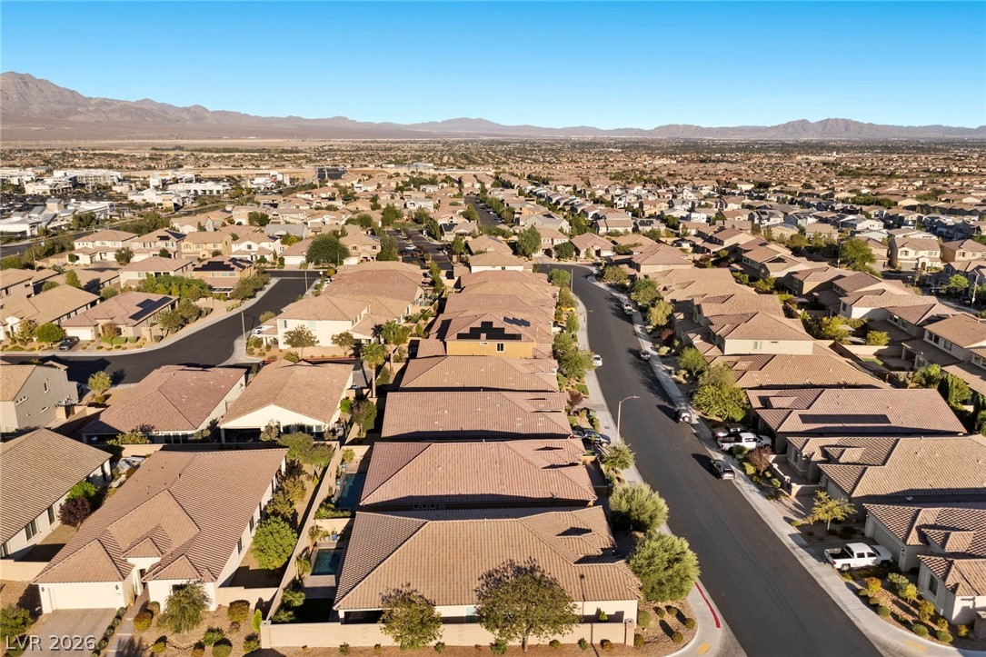 9982 Peaceful Peaks Avenue Las Vegas NV 89166