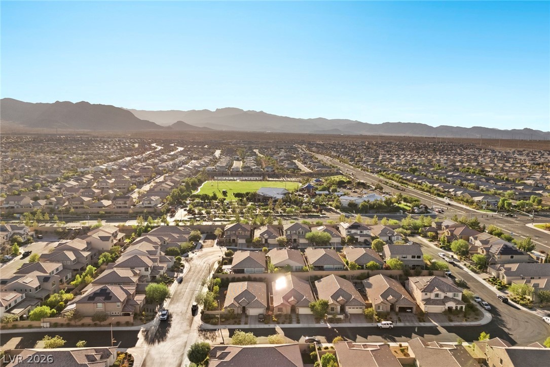 9982 Peaceful Peaks Avenue Las Vegas NV 89166