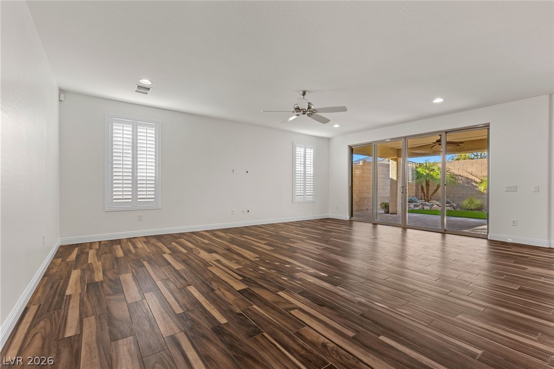 9982 Peaceful Peaks Avenue Las Vegas NV 89166