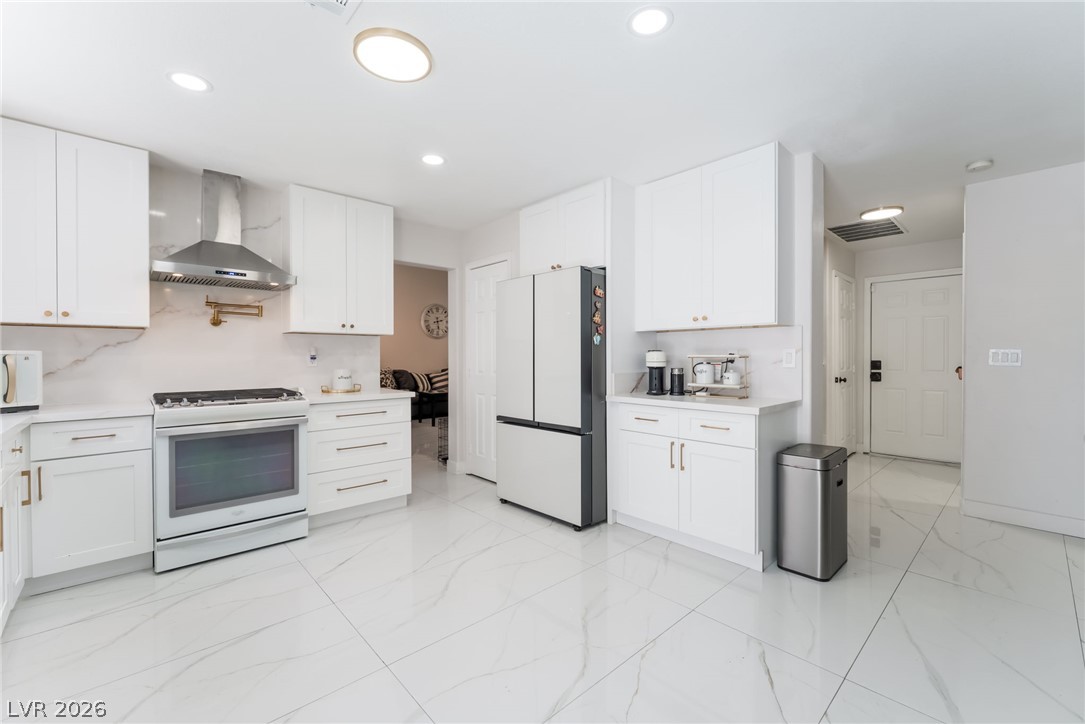 107 Zenith Point Avenue North Las Vegas NV 89032