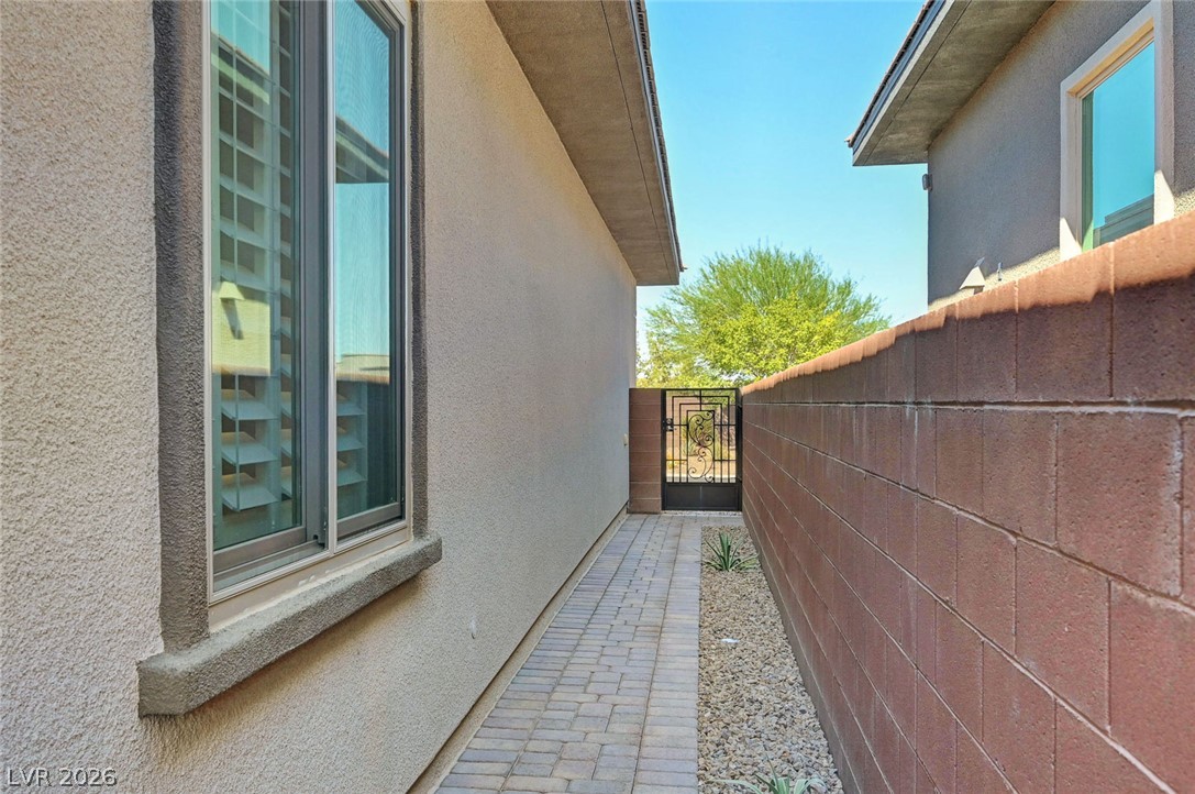 6709 Titanium Crest Street Las Vegas NV 89148