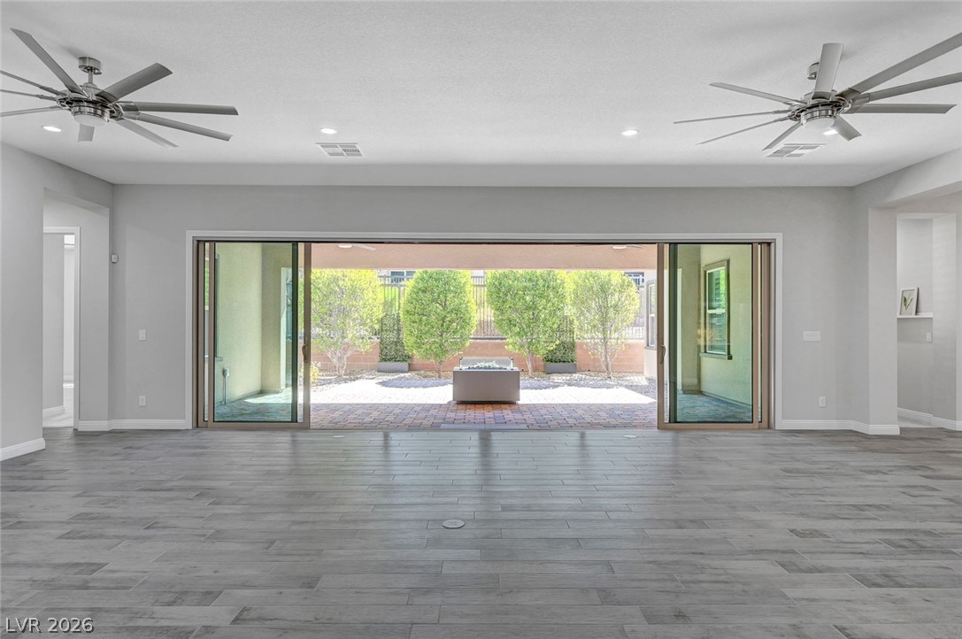 6709 Titanium Crest Street Las Vegas NV 89148